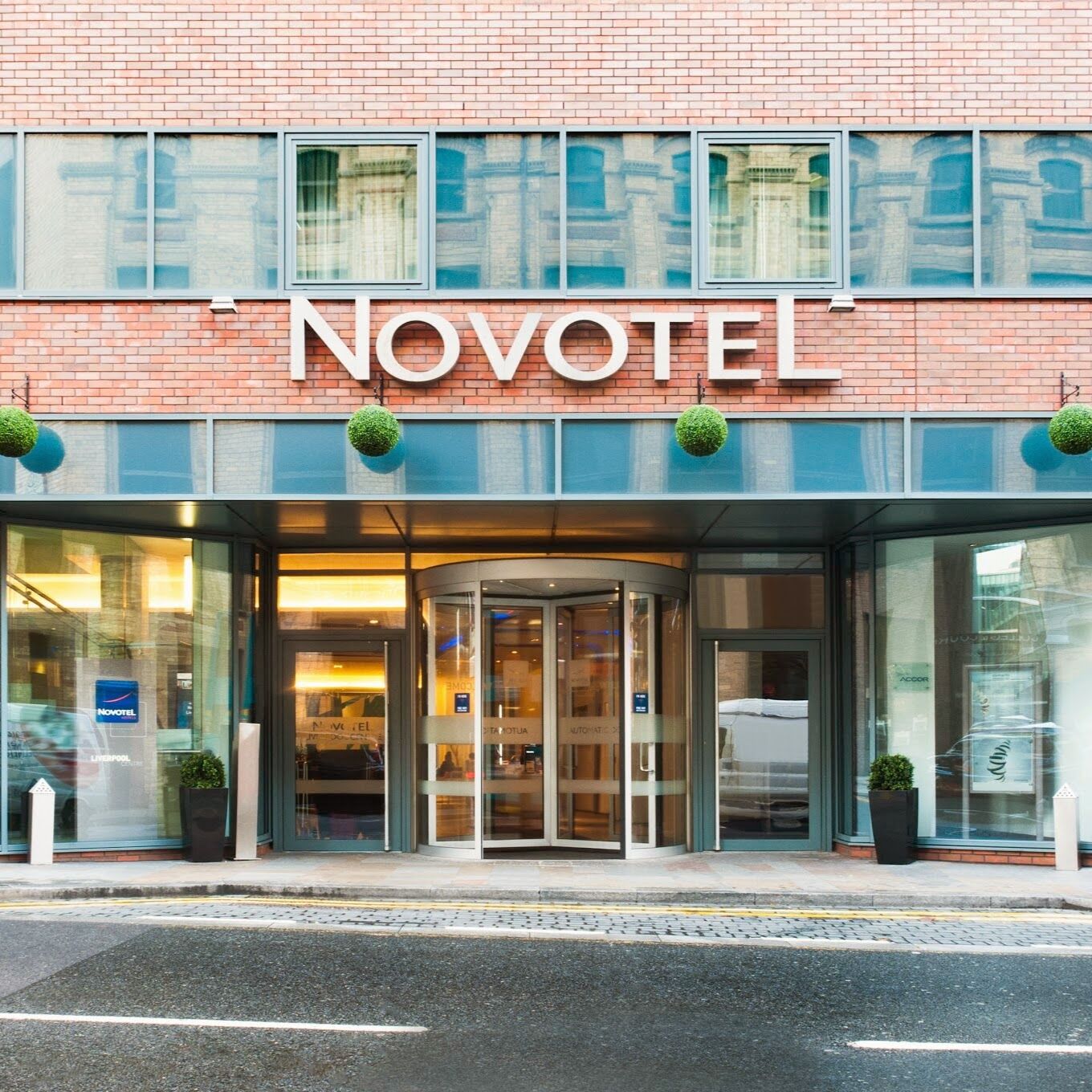 Novotel Liverpool Centre Exterior foto